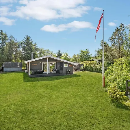 3 Bedroom Beautiful In *