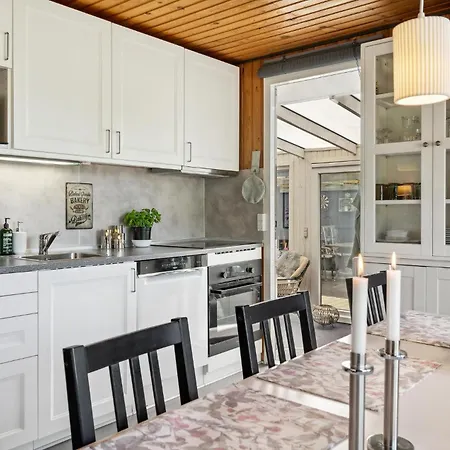 3 Bedroom Beautiful In