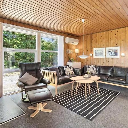 3 Bedroom Beautiful In * Hemmet